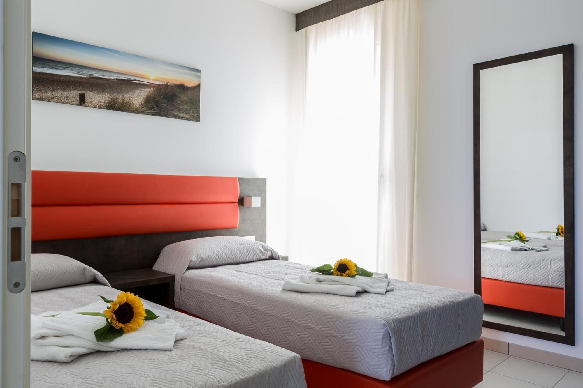 الشقق الفندقية ريمينيفي  Residenza Riva Azzurra المظهر الخارجي الصورة