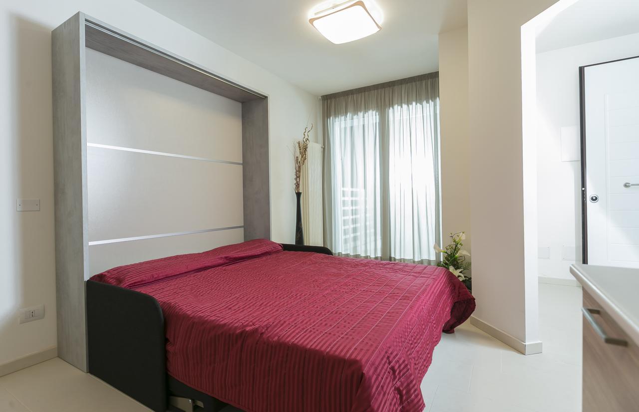 الشقق الفندقية ريمينيفي  Residenza Riva Azzurra المظهر الخارجي الصورة