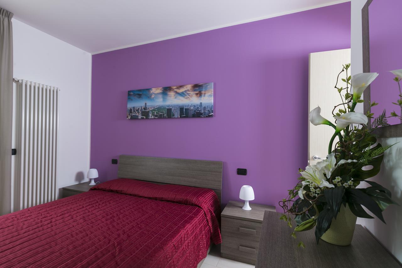 الشقق الفندقية ريمينيفي  Residenza Riva Azzurra المظهر الخارجي الصورة